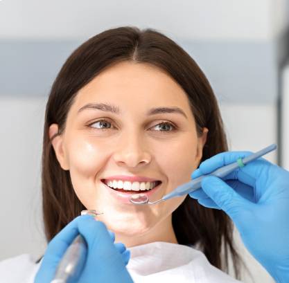 DENTAL CROWNS IN PASADENA: BLEND BEAUTY WITH STRENGTH